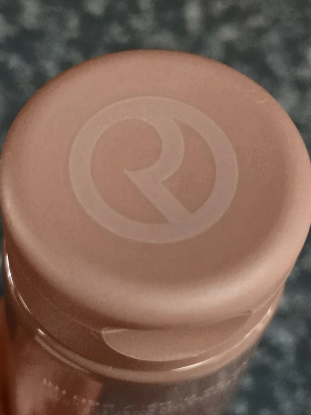 Rare Beauty Gentle Exfoliating Body Wash
